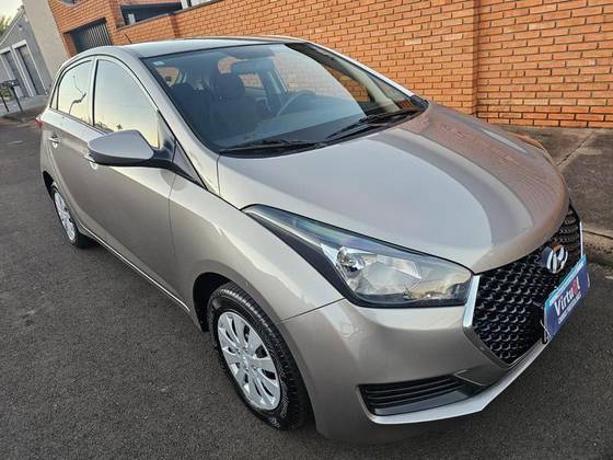 HYUNDAI HB20 1.0 UNIQUE 12V FLEX 4P MANUAL
